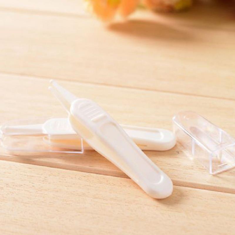 Plastic Baby Nose Cleaner (Set of 4)